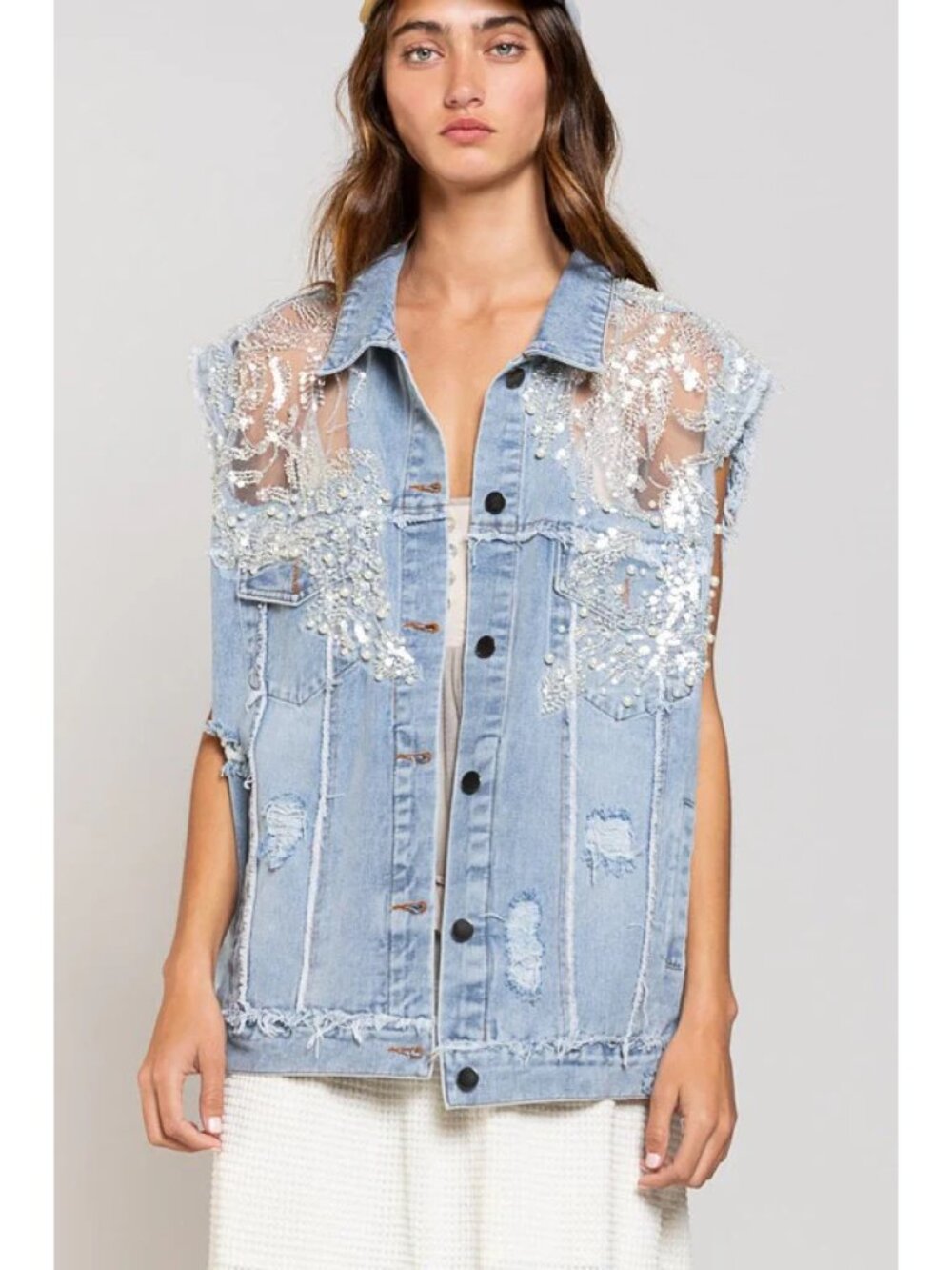 POL Sequin & Pearl Embellished Distressed Denim Trucker Vest - Picture 4 of 11